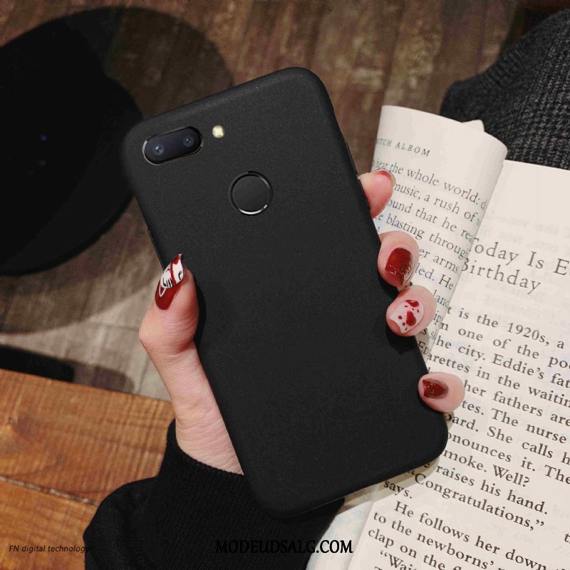 Xiaomi Mi 8 Lite Etui Blød Hærdning Rød Lille Sektion Membrane