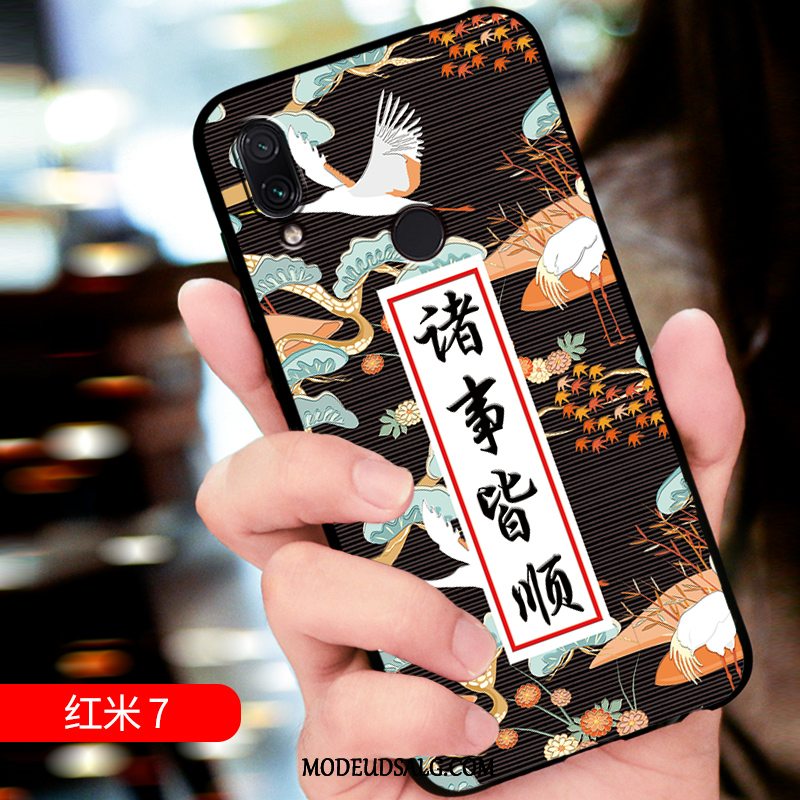 Xiaomi Redmi 7 Etui / Cover Tilpas Alt Inklusive Lille Sektion Rød Relief