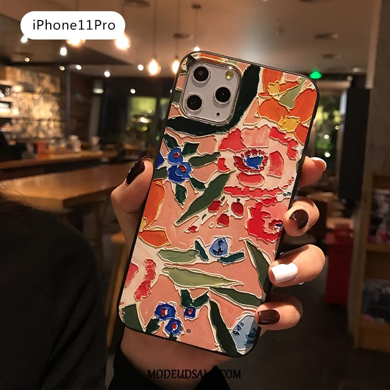 iPhone 11 Pro Etui / Cover Af Personlighed Kreativ Blomster Rød Relief